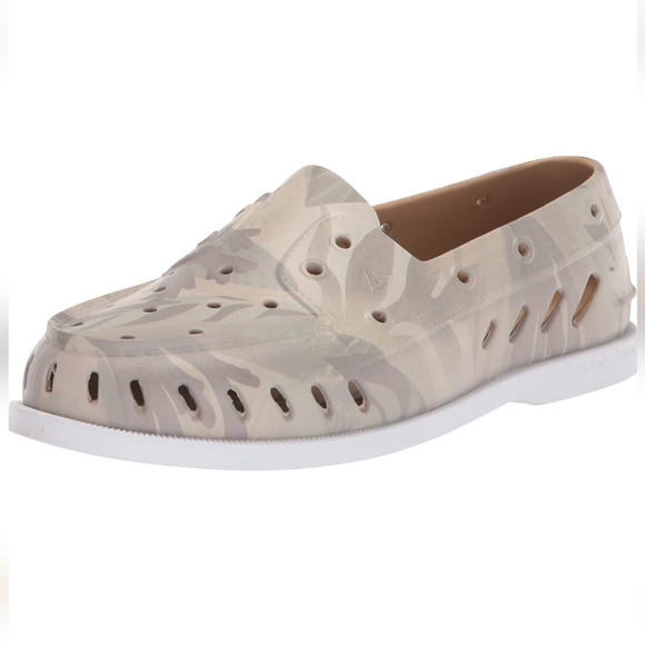 Sperry Women's Cream Slip-On Shoes - Picture 4 of 5